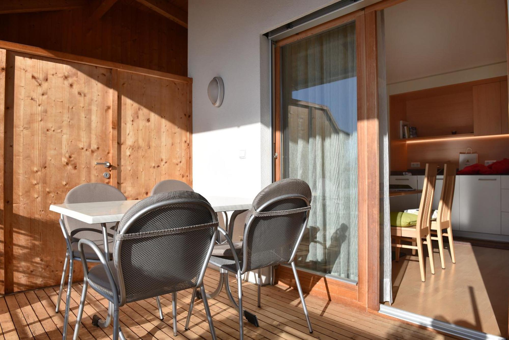 Haus Rosengarten Tirolo Ngoại thất bức ảnh