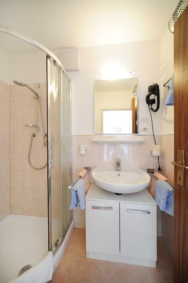 Haus Rosengarten Tirolo Ngoại thất bức ảnh